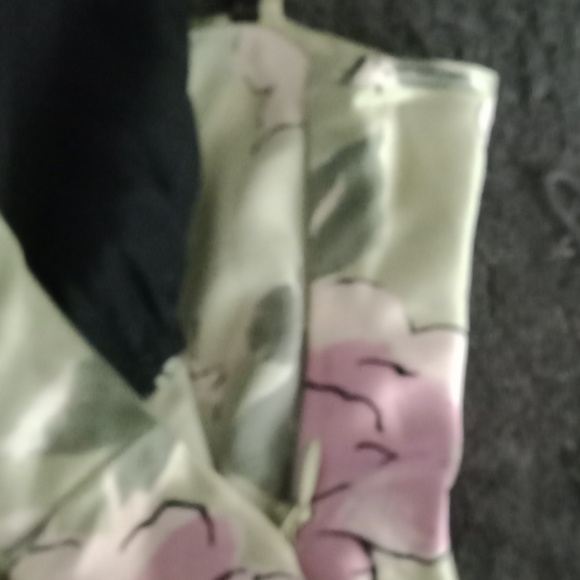 🧘 Dressy tank top - Picture 3 of 4